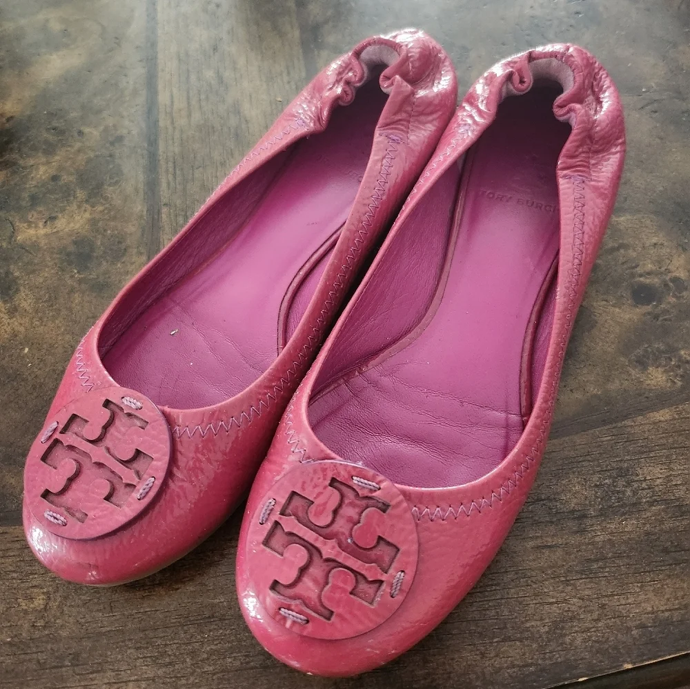 Tory Burch Reva Logo Pink Leather Slip On Ballet Flats size 7.5